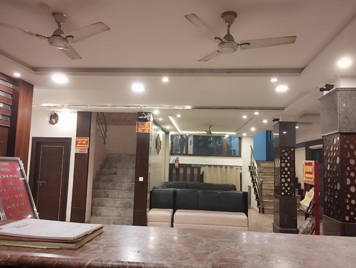 Hotel Tara Palace By Goyal Hoteliers Agra  Exterior photo